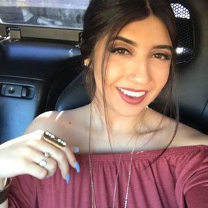 Meet your Posher, Vanessa